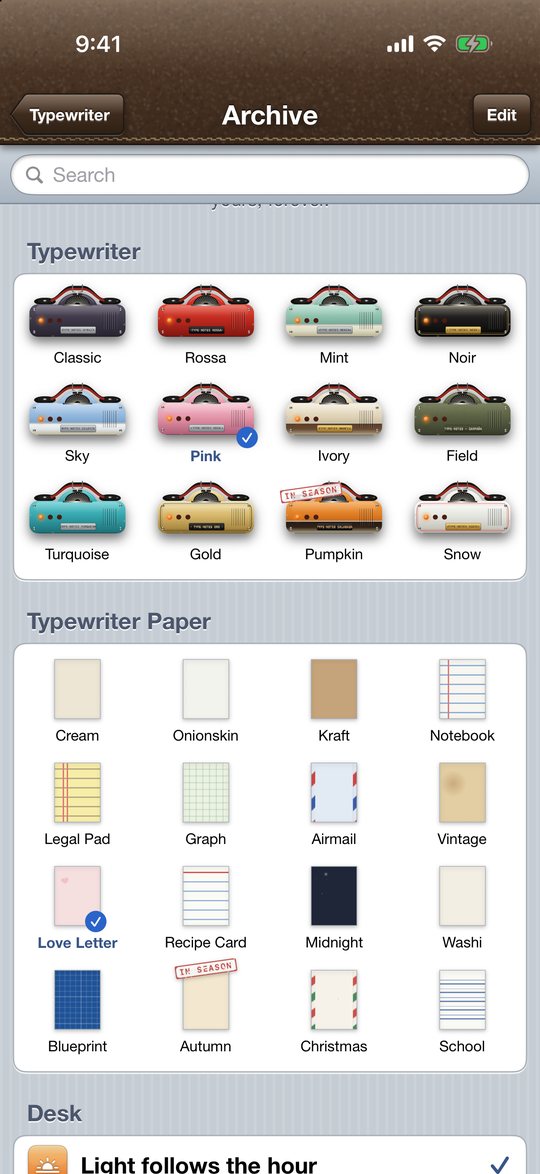 The archive with twelve typewriters and sixteen papers
